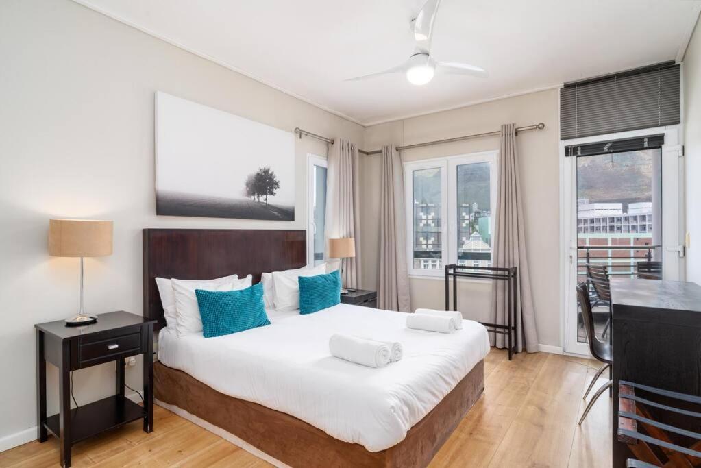 2 Bedroom - Nightlife Explorer Cidade Do Cabo Exterior foto